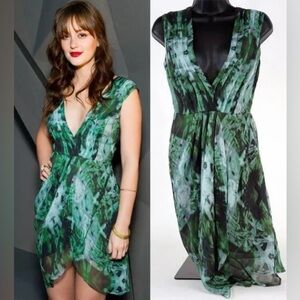 NWT Vera Wang Lavender Label Silk Peacock Green Pleated Mini Dress Size 6